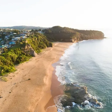 Oak Retreat Bliss By The Beach Warriewood Exterior photo